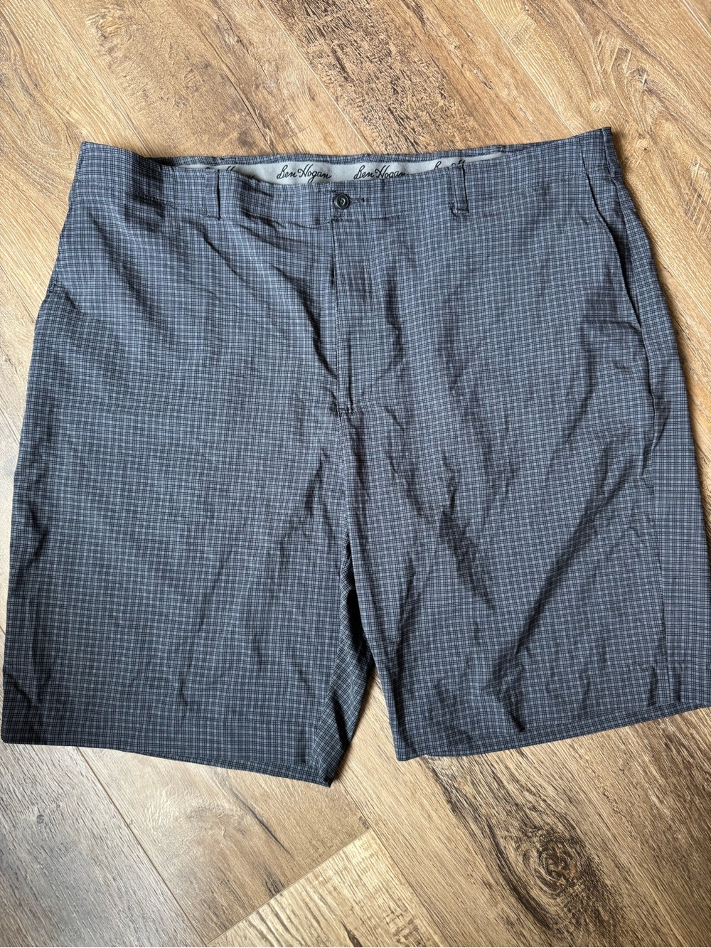 Ben Hogan Men's Dark Gray Checked Flat Front Shorts
